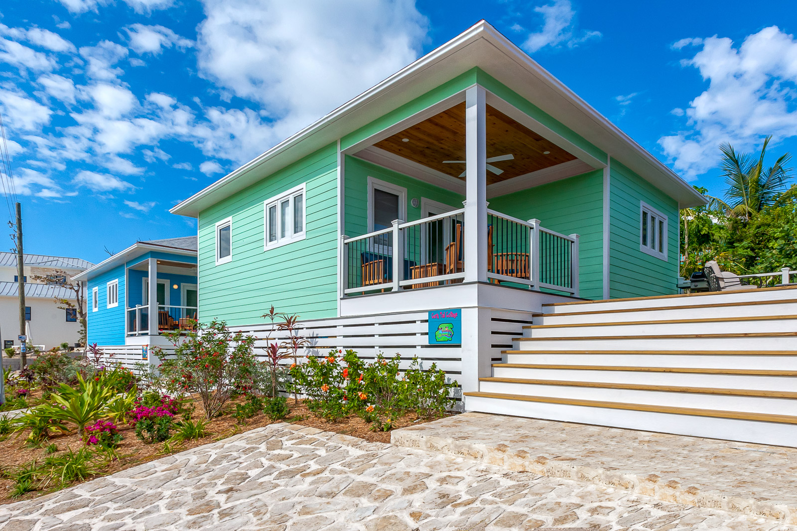 Curly Tail Cottage - Vacation Rental on Great Guana Cay