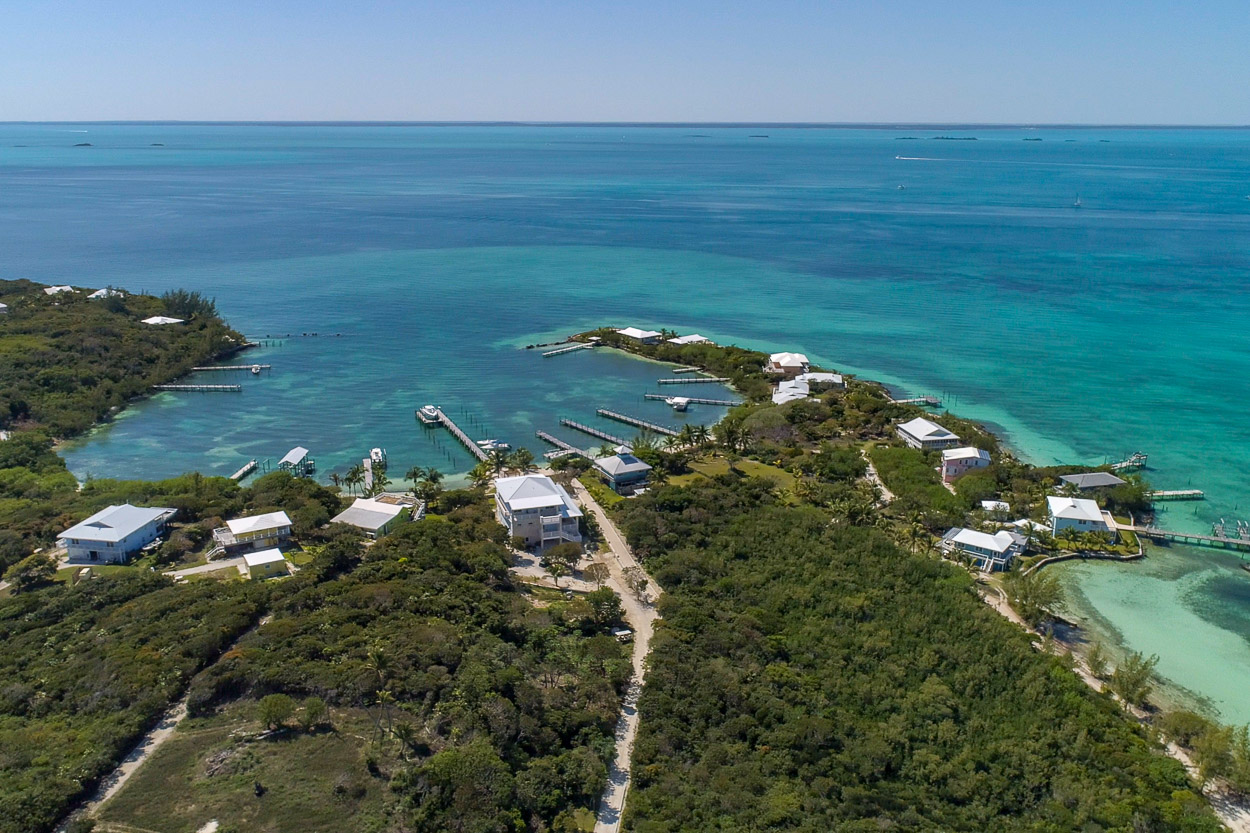 Pirates Place Ground Floor - Vacation Rental on Great Guana Cay