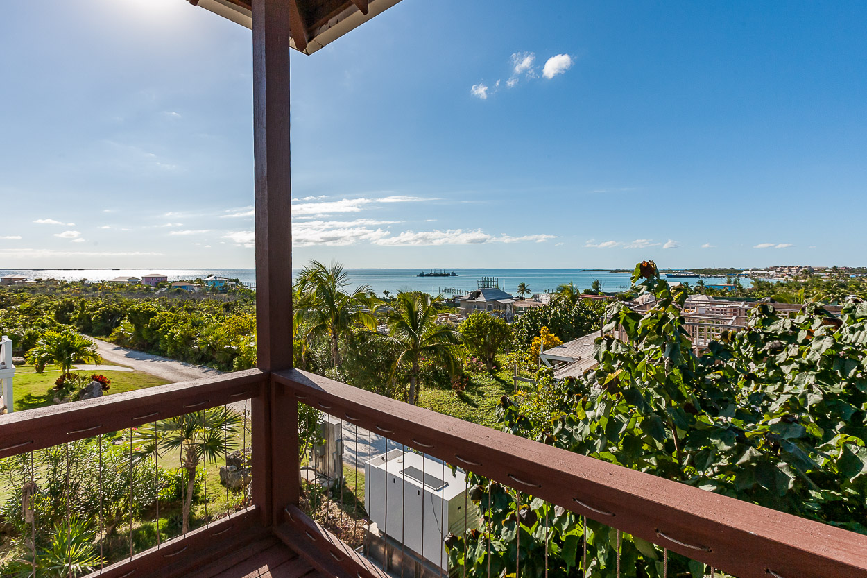 Pirates Place Upstairs  Vacation Rental on Great Guana Cay